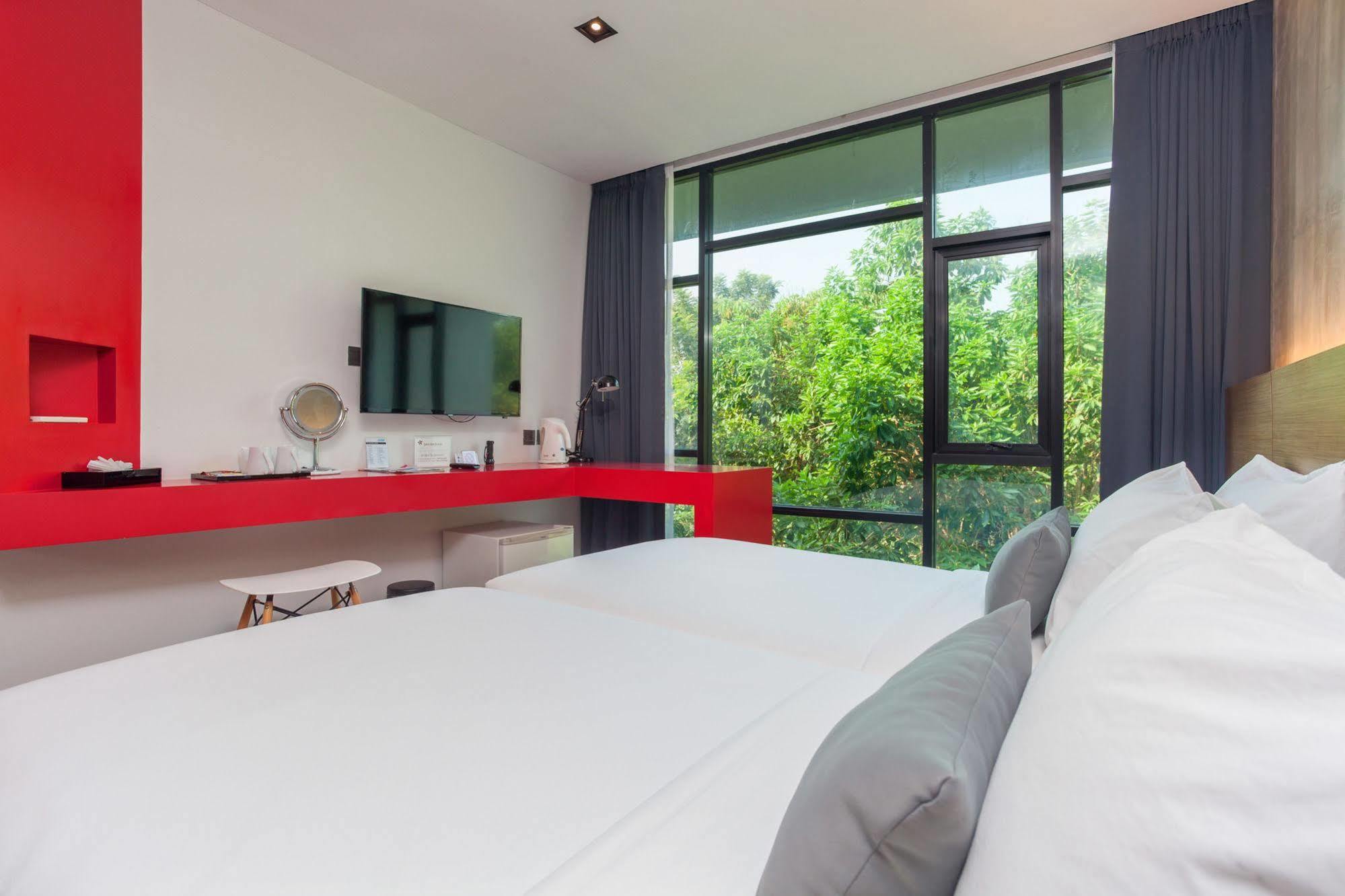 Stellars Samed Resort Koh Samet Bagian luar foto