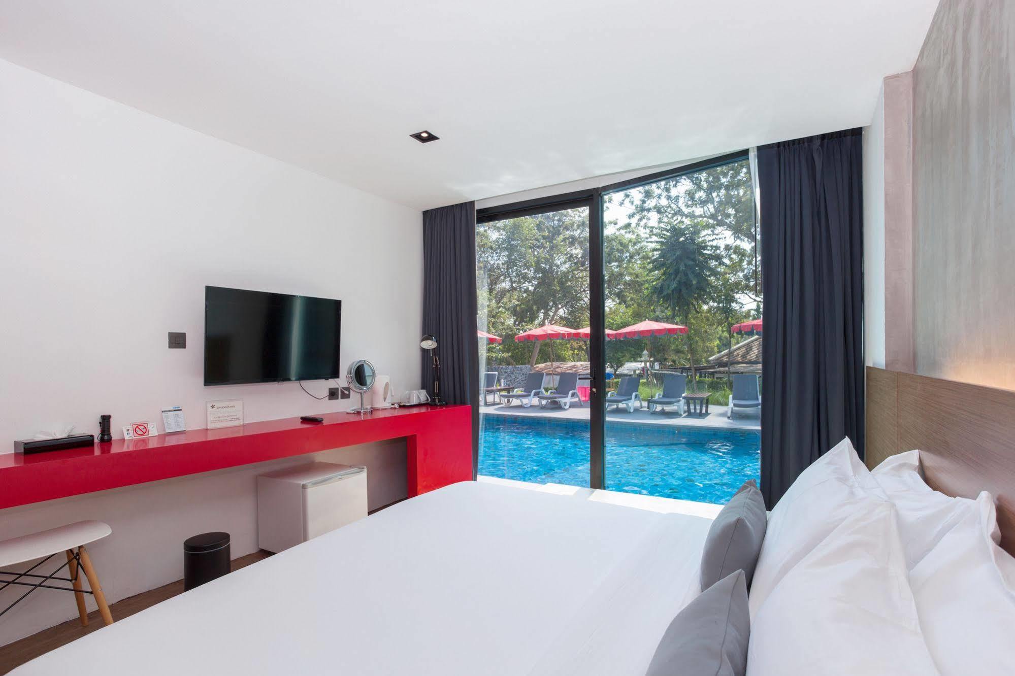 Stellars Samed Resort Koh Samet Bagian luar foto